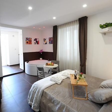 B&B In Centro Storico Salerno Exteriör bild