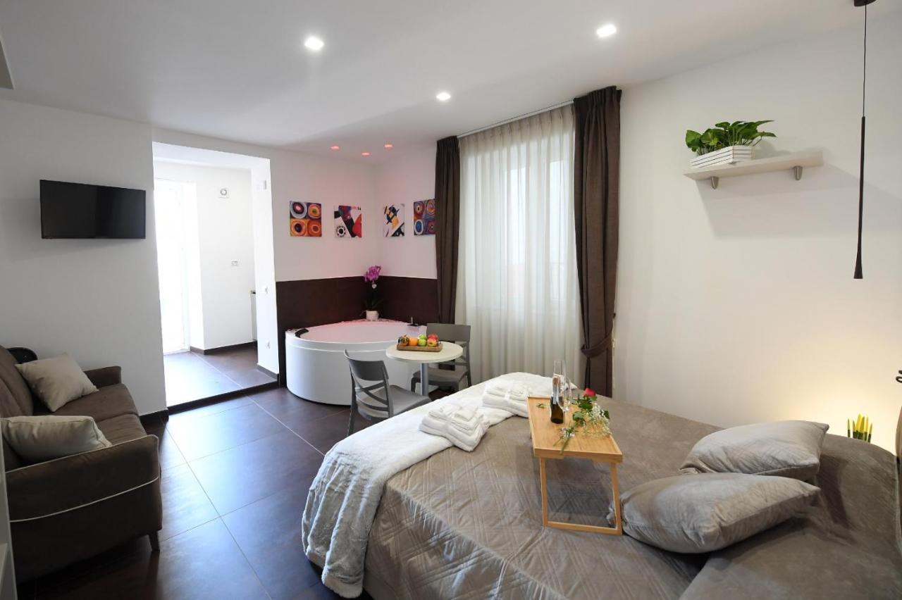 B&B In Centro Storico Salerno Exteriör bild